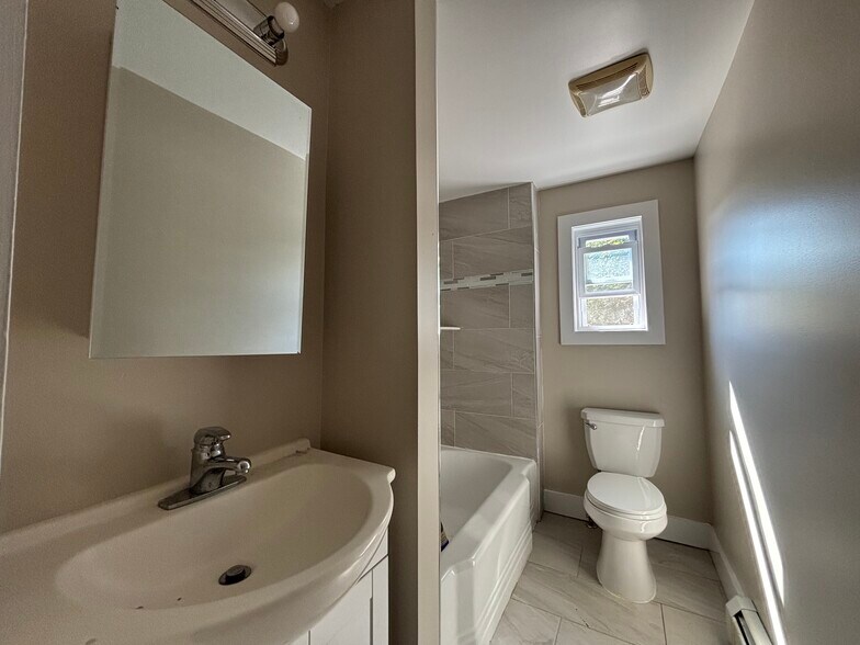 Bathroom - 355 River Dr