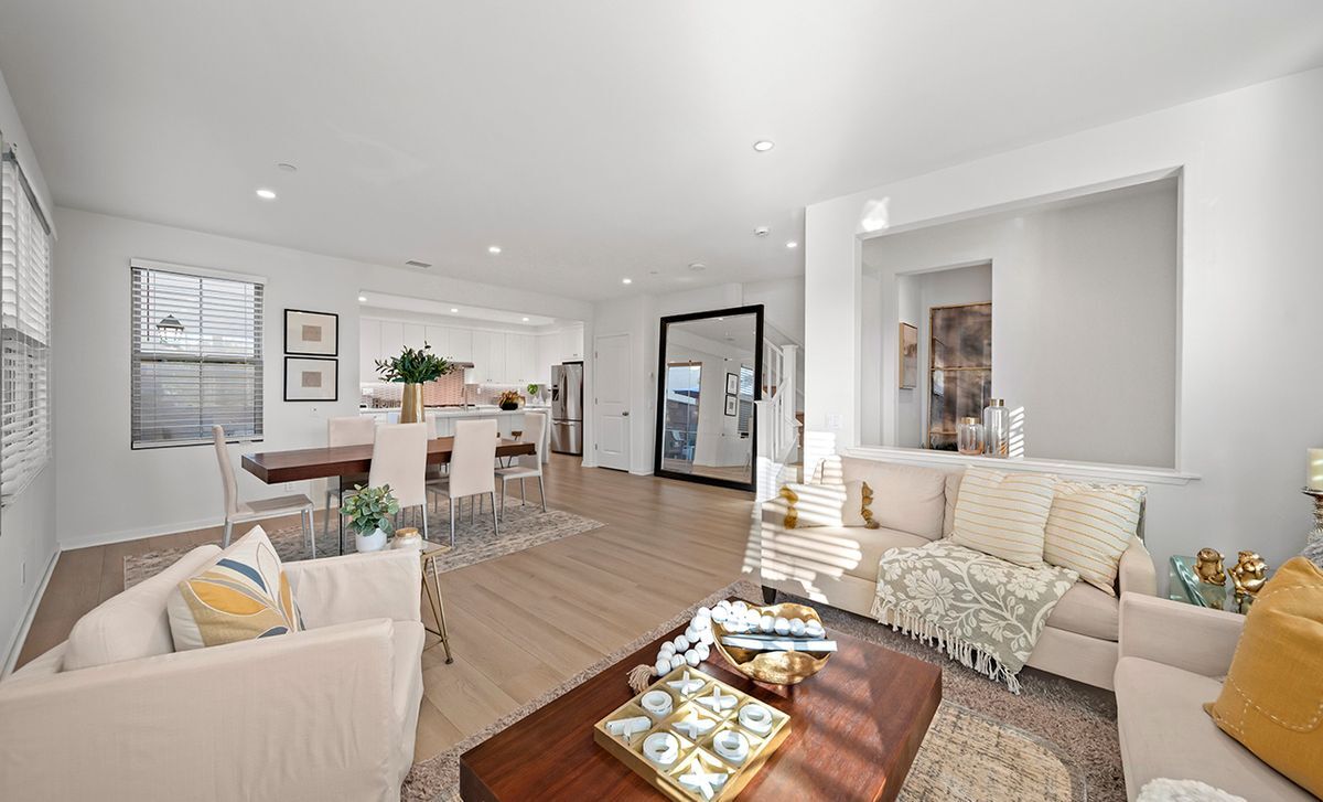 Building Photo - 106 Sunnyside