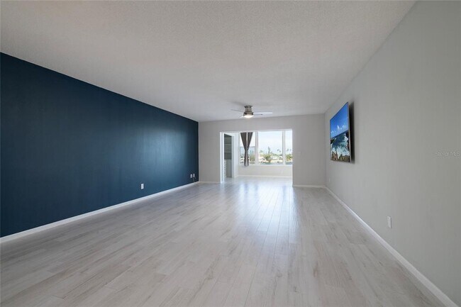 Building Photo - 770 Island Way