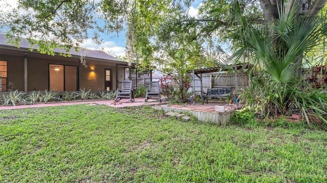 Building Photo - 6725 Islander Ln