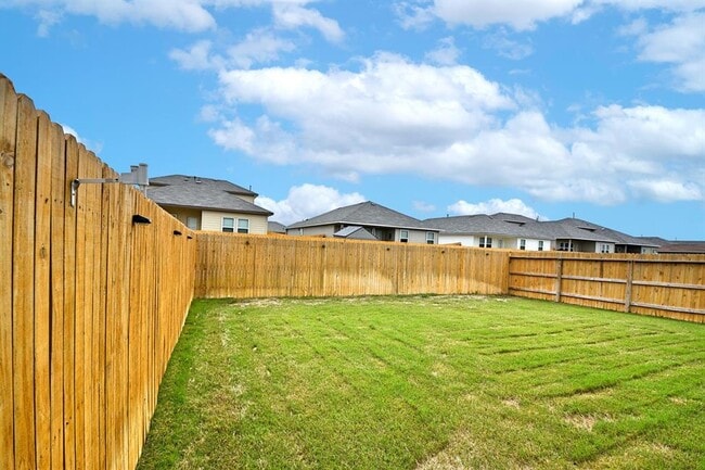 Building Photo - 2934 Wolfcreek