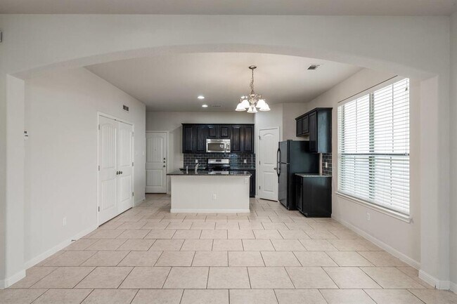 Building Photo - 11400 W Parmer Ln