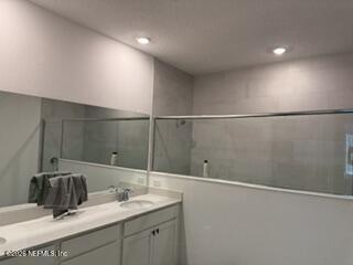 Building Photo - 241 SIMONSON
