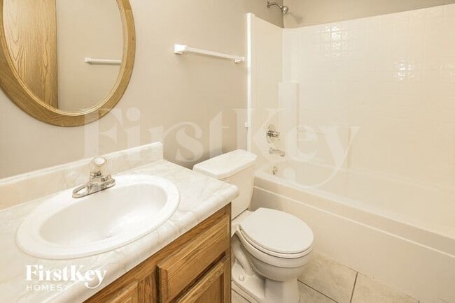 Building Photo - 6715 Wimbledon Dr