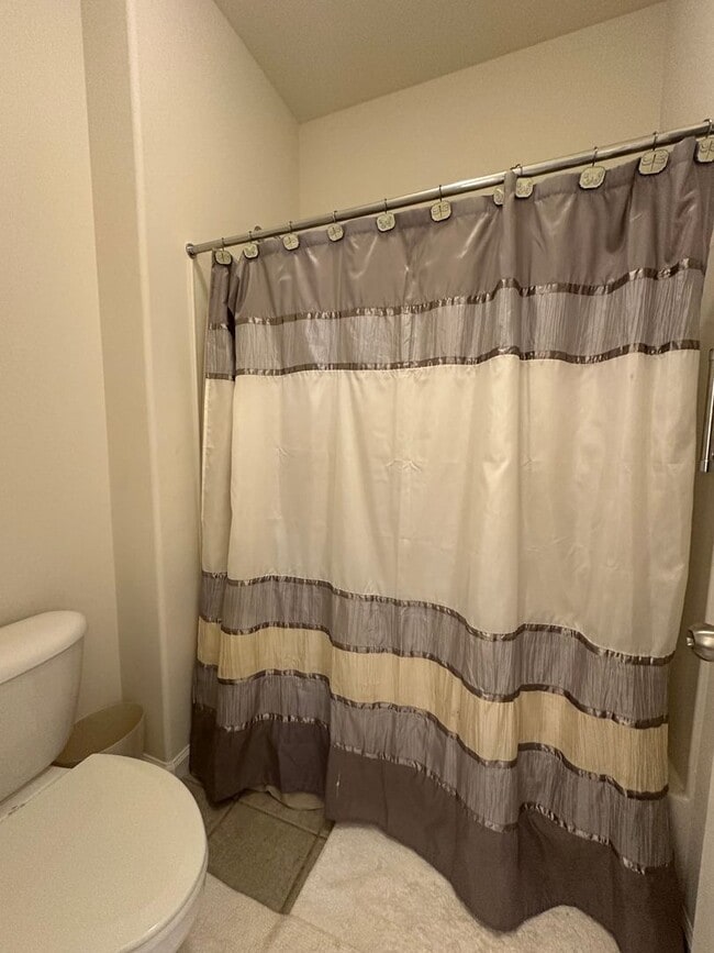 Building Photo - Gorgeous Home for Rent in Sought-after Suw...