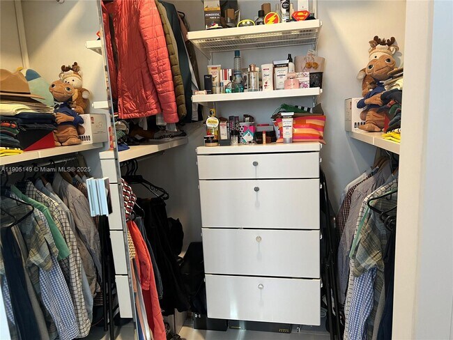 Building Photo - 10950 NW 82nd St