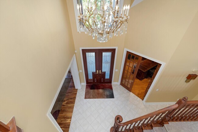 Building Photo - 7040 Royal Villa Ct