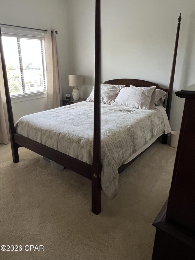 Building Photo - 631 Amberjack Dr