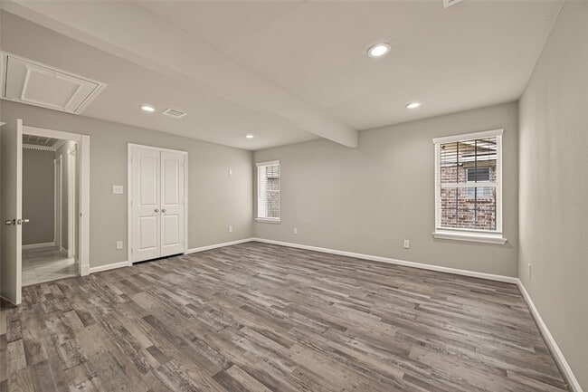 Building Photo - 5207 Bent Bough Ln