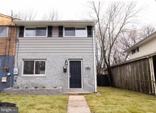 Building Photo - 6837 Forest Terrace