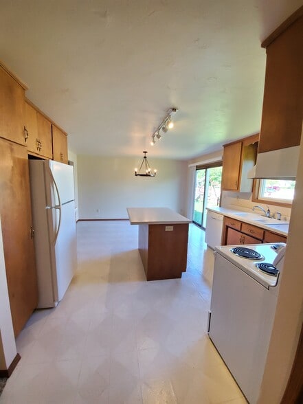 Building Photo - 2586 Telluride Trl