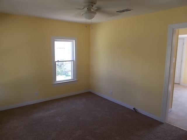 Building Photo - 933 Peach St