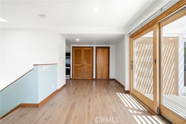 Building Photo - 2744 E 20th St