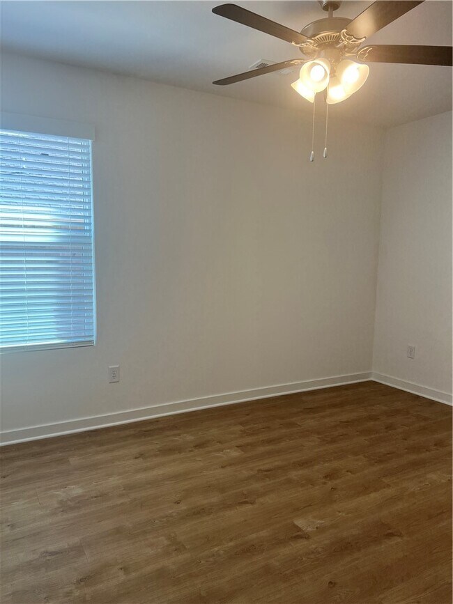 Building Photo - 3031 Amarillo