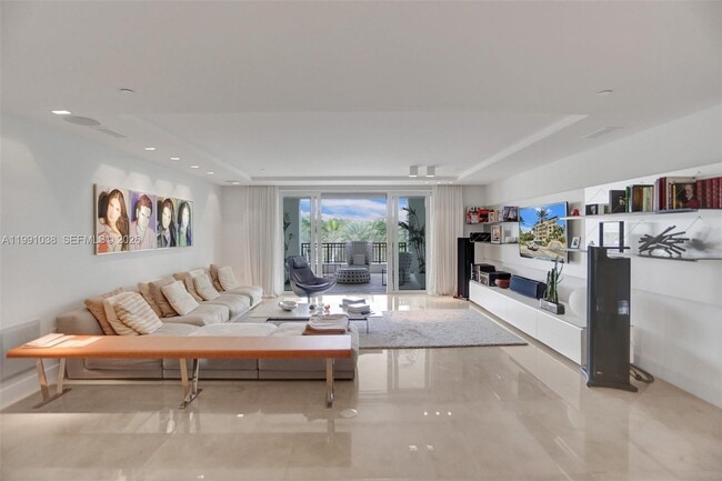 Building Photo - 3535 Hiawatha Ave