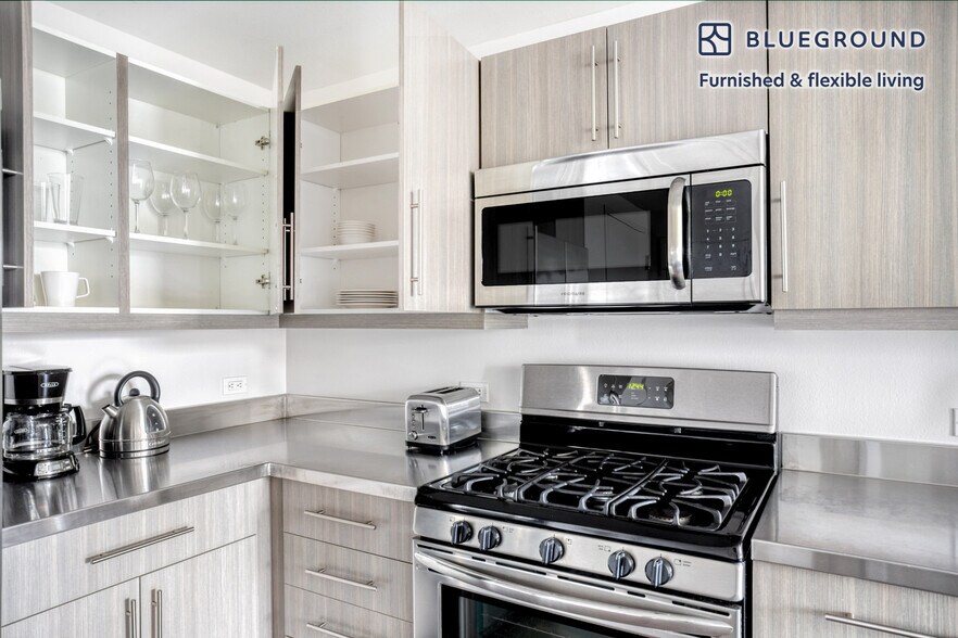 Building Photo - 12760 West Millennium-SI FL3-ID1026