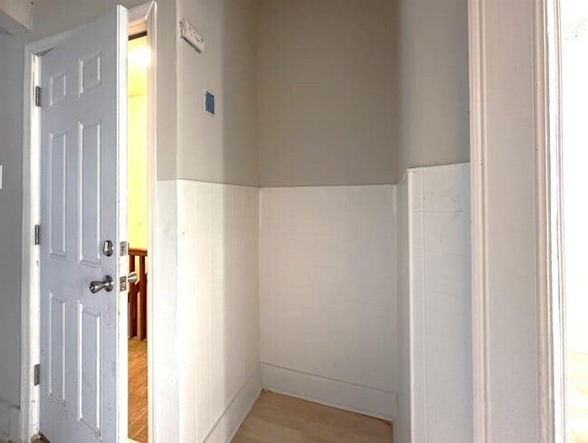 Building Photo - 379 Ocean Ave