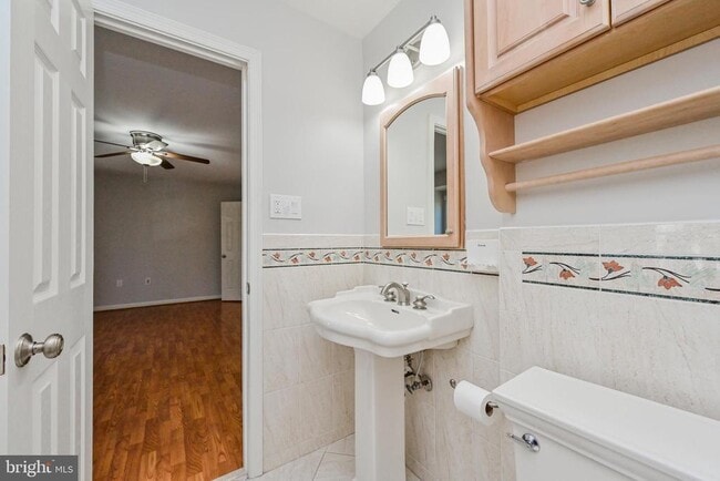 Building Photo - 9929 Hemlock Woods Ln