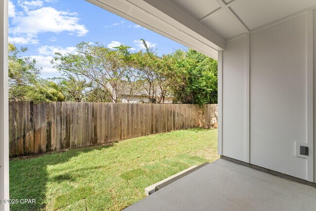 Building Photo - 2614 Cypress St