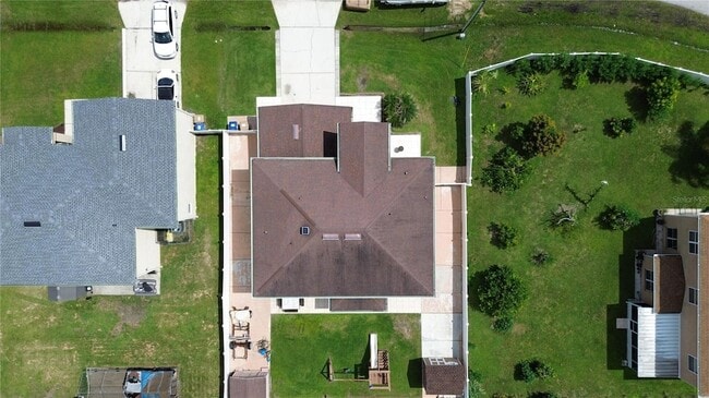 Building Photo - 330 Aldershot Ct