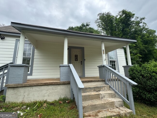 Building Photo - 185 S Rocksprings St