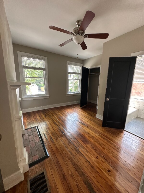 Building Photo - 417 Gilmer St