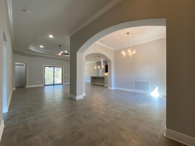 Building Photo - 2789 Riverside Landing Dr