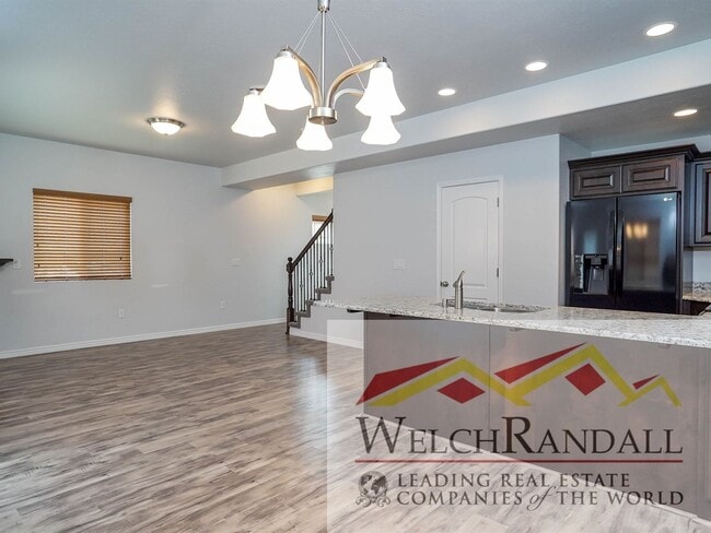 Building Photo - Mountain Green Townhome