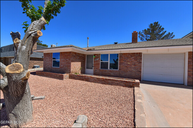 Building Photo - 6915 Pamlico Dr