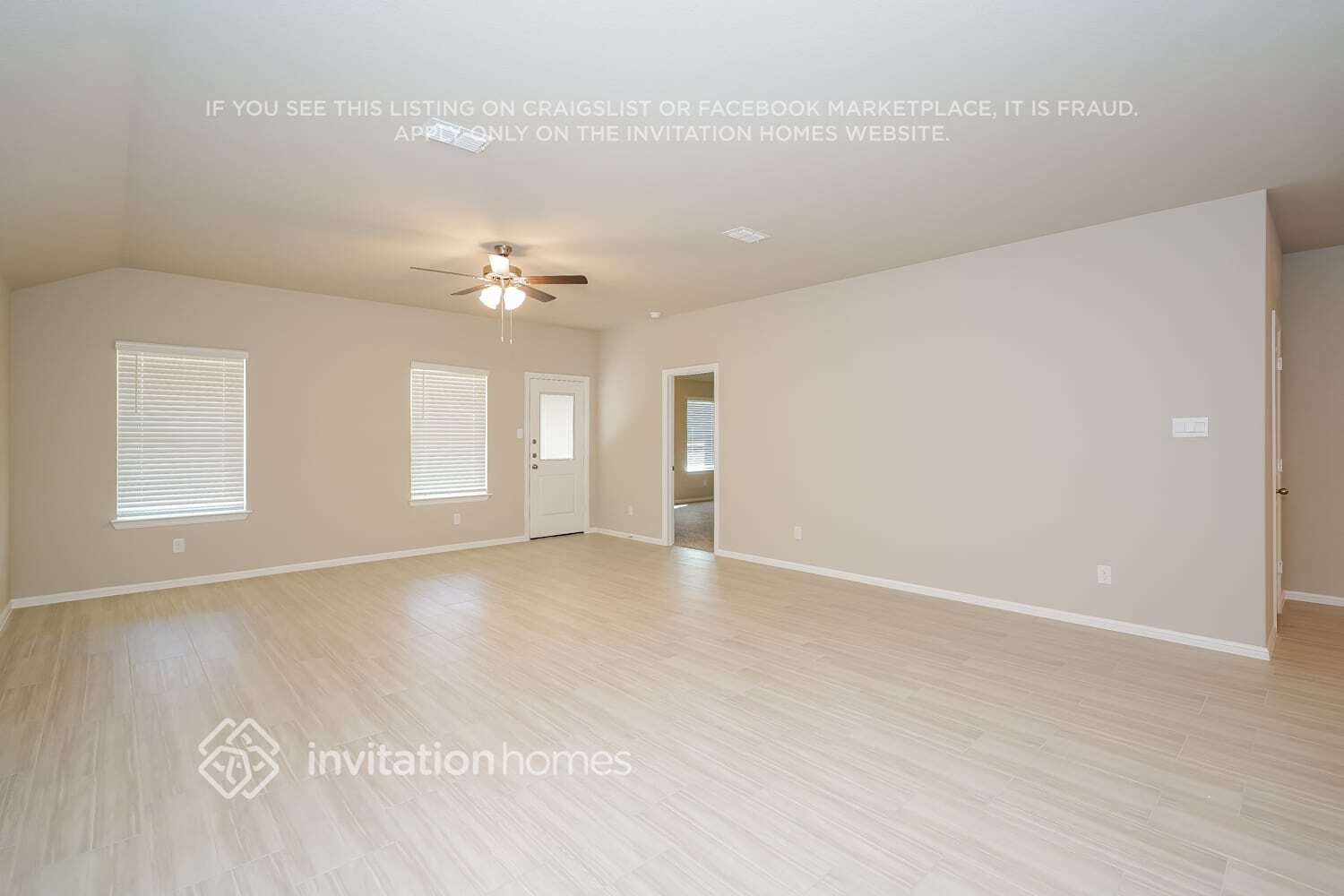 Building Photo - 433 Blanco Dr