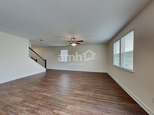 Building Photo - 5834 Hampton Creek Rd