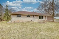 Building Photo - 4465 N 144th St