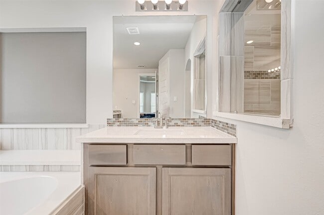 Building Photo - 23134 Mulberry Thicket TRL