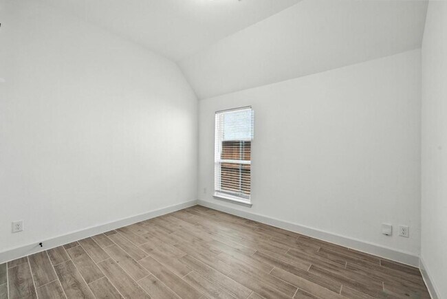 Building Photo - 1101 Briar Oak Ln