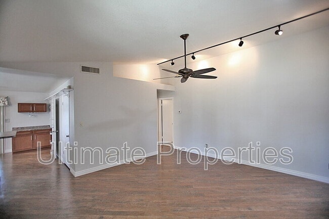 Building Photo - 8140 N 107th Ave