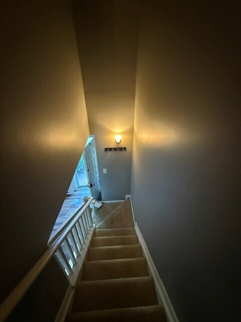 Building Photo - 225 Pawley Ave