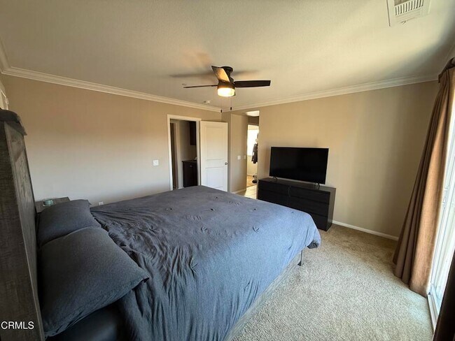 Building Photo - 2967 Palmera Ln