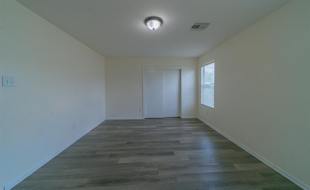 Building Photo - 5511 Darby Square Trl
