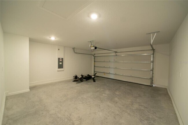 Building Photo - 4757 SW 83rd Lp