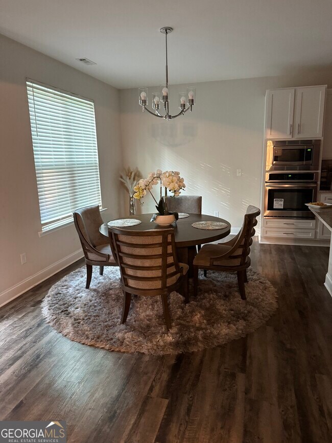 Building Photo - 232 Sophie Cir