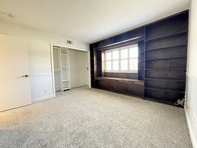 Building Photo - 4301 Edenbury Dr