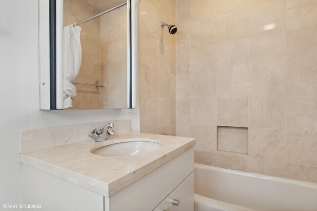 Building Photo - 155 S Deere Park Dr