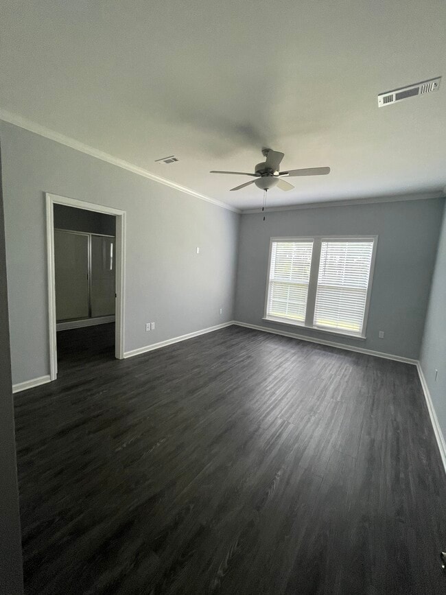 Building Photo - 564 Ridgeland Rd