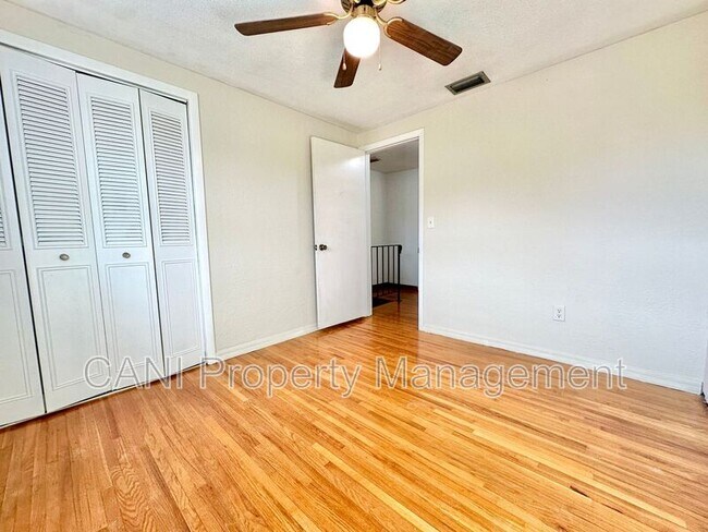 Building Photo - 575 E Compton Ct