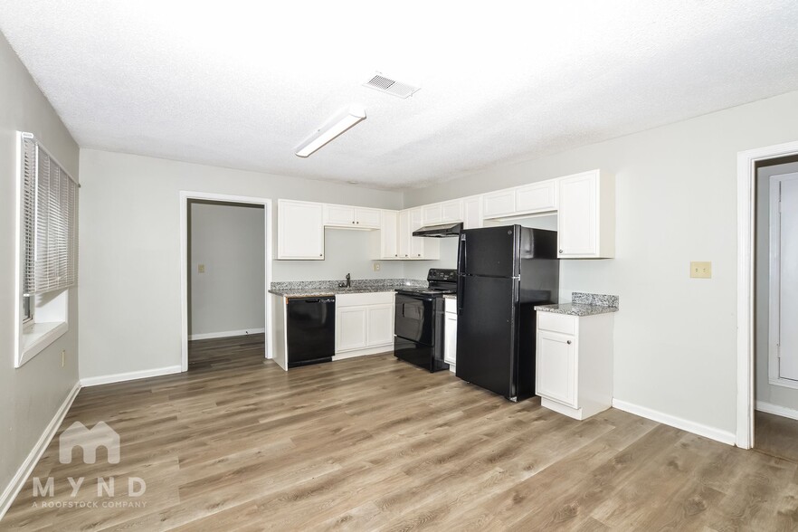 Building Photo - 3403 Brockcrest Cove