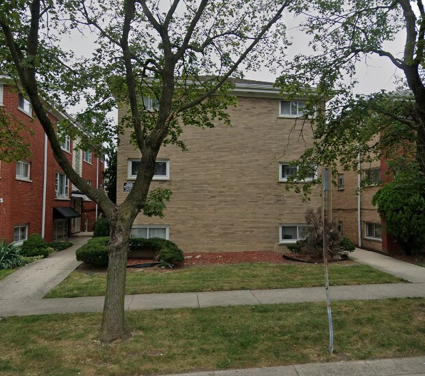 2220 S 17th Ave 2220 S 17th Ave North Riverside IL 60546 Apartment