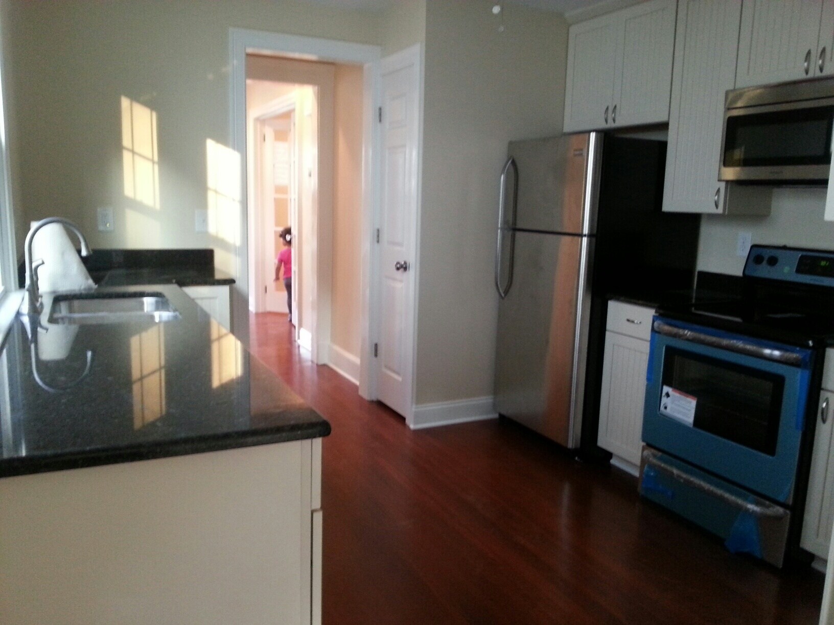 Building Photo - 356 Townsend Ave