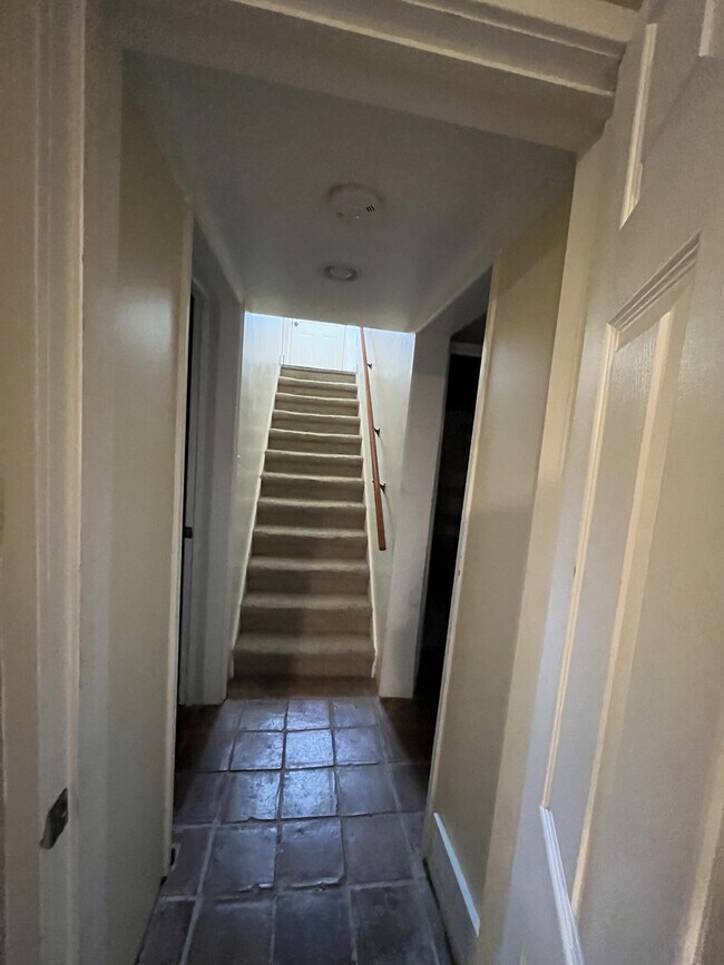 Building Photo - 2521 Dearborn St