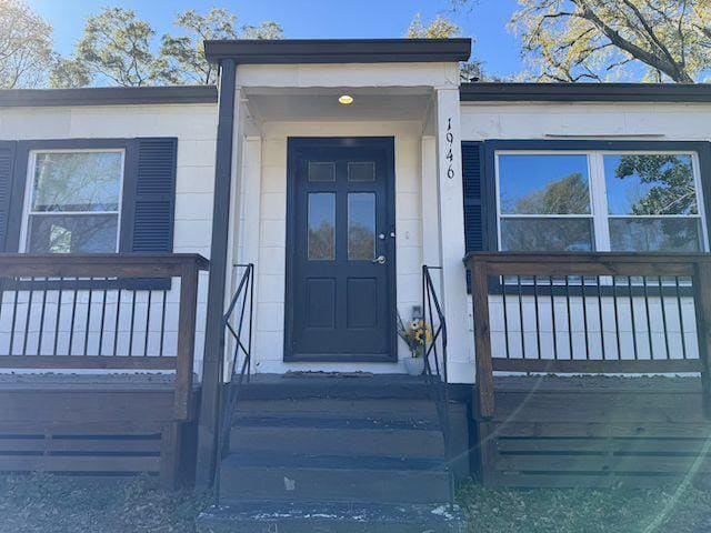 Building Photo - 1946 Hazelwood Dr SE