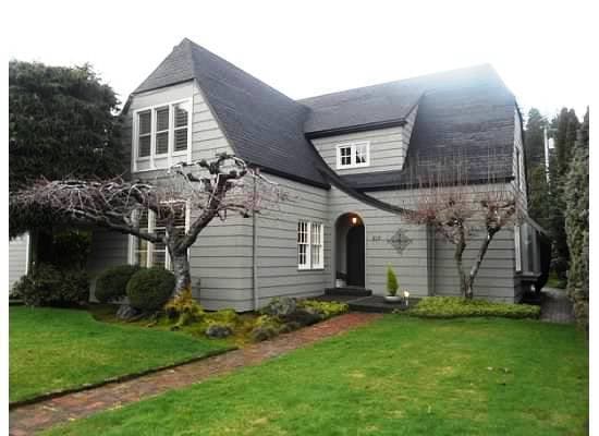 Primary Photo - Broadway Hill home